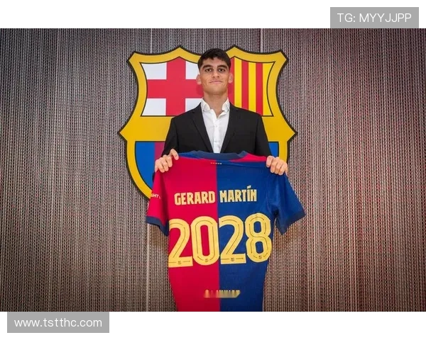 官方：巴萨与贝尔纳尔续约2+3年，合同加入5亿欧解约金条款